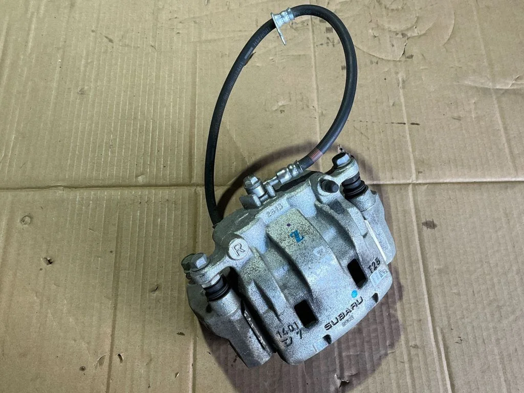 Zacisk hamulcowy przedni 26292FN021