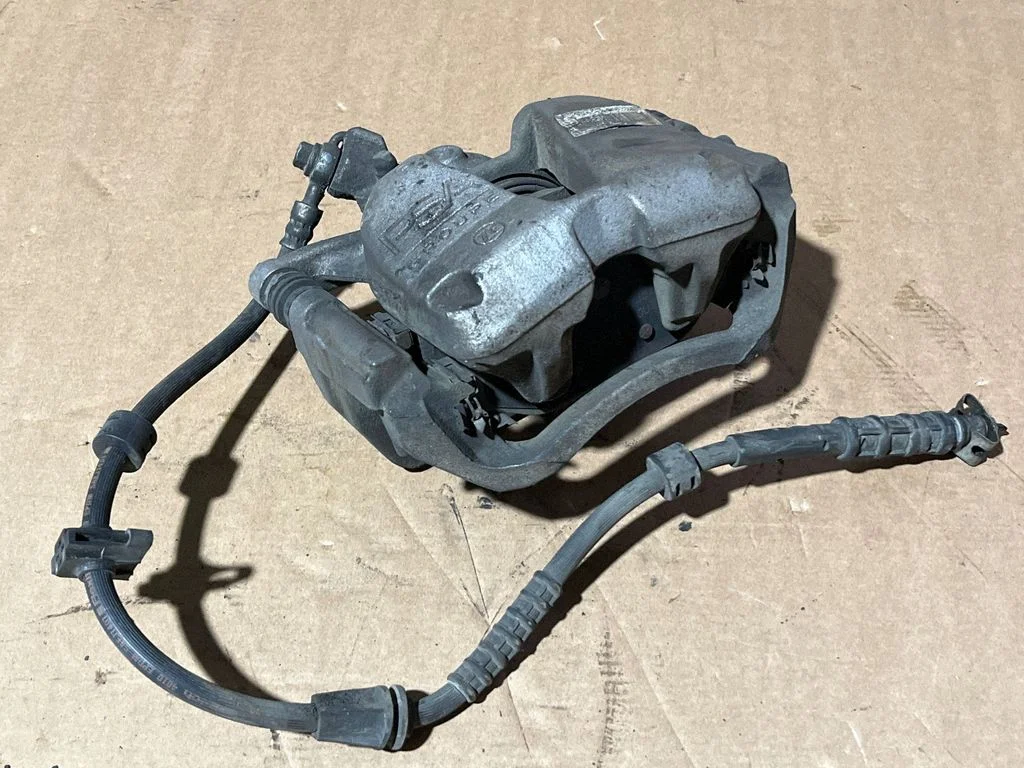 Front brake caliper 1623162180