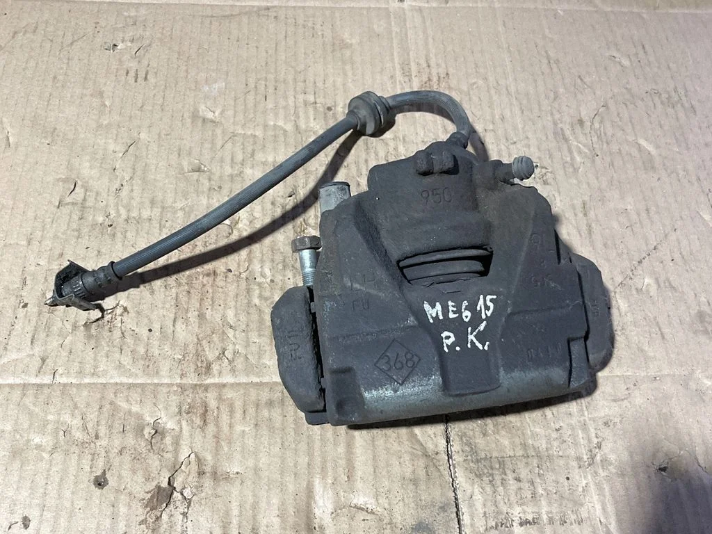 Front brake caliper – front left