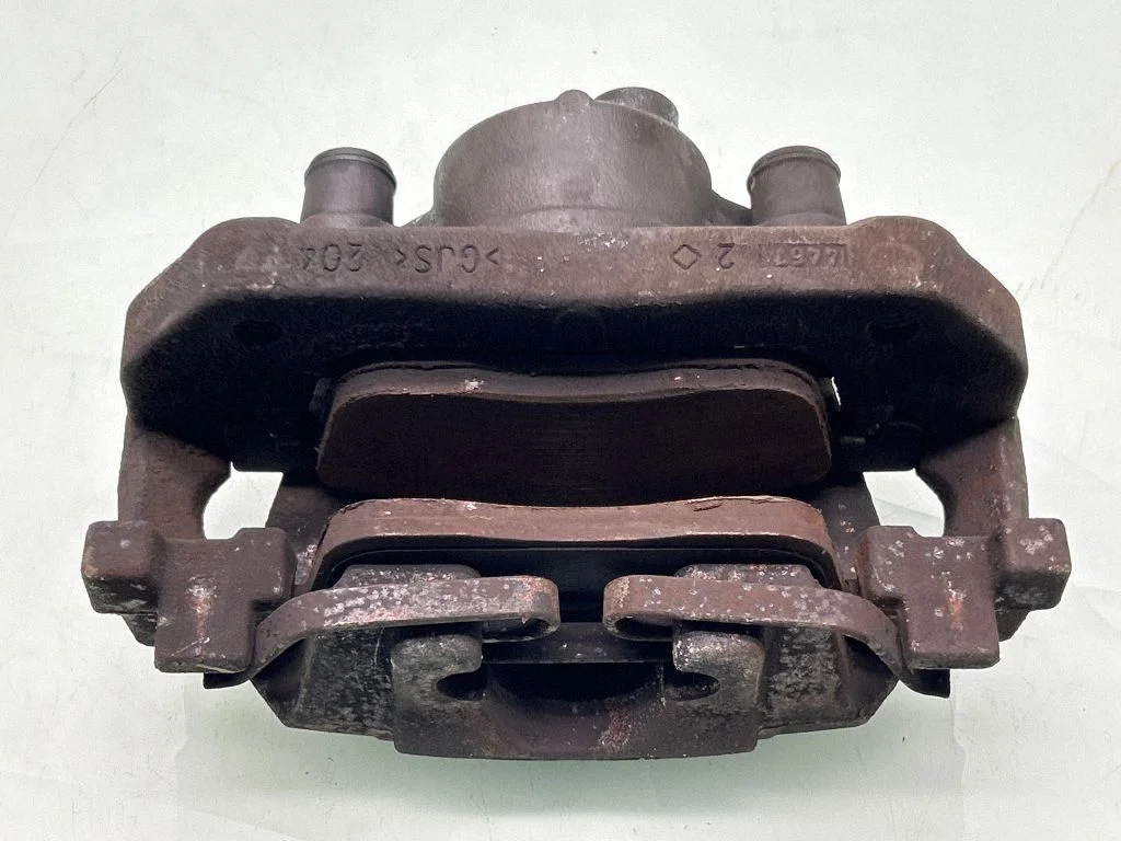 Front brake caliper 9805256380