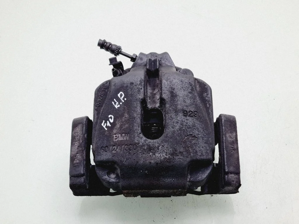 Front brake caliper – front left