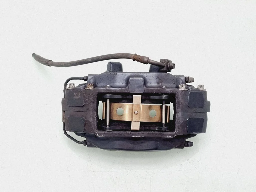Front brake caliper 3039R