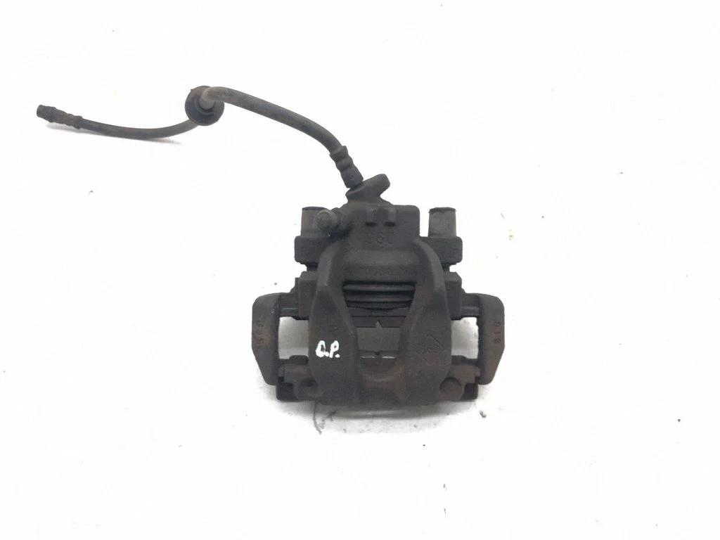 Front brake caliper 10008142R