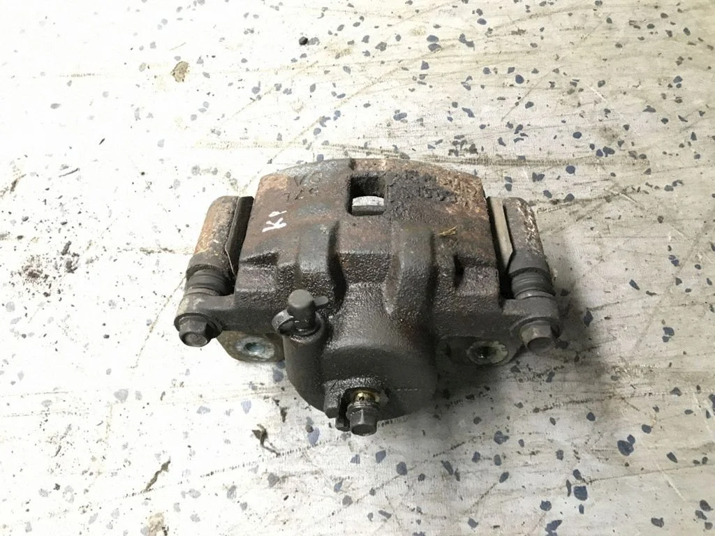 Front brake caliper 96639588