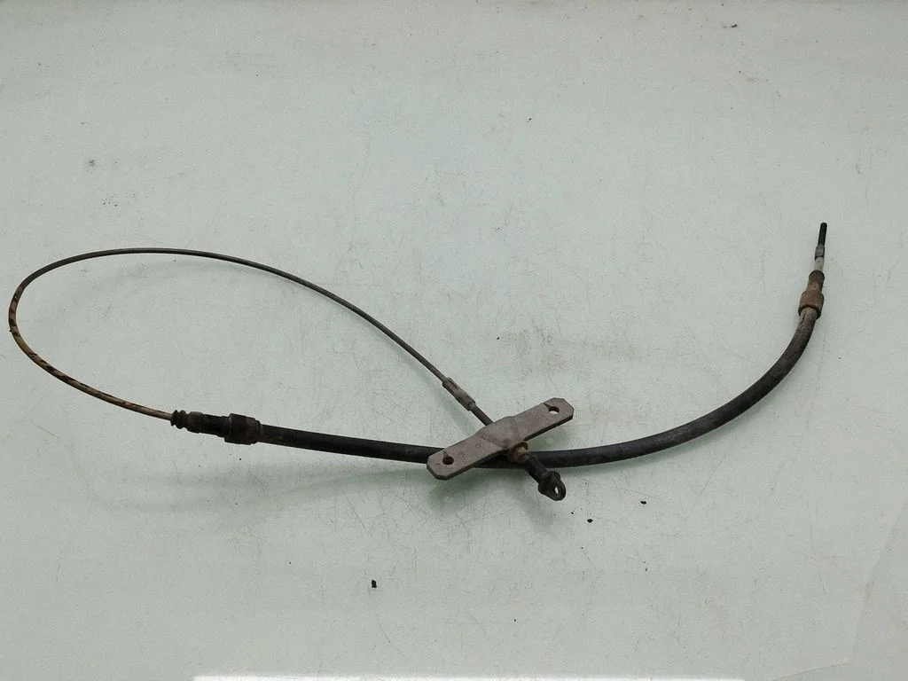 Käsipiduri trossid 7H0711476E