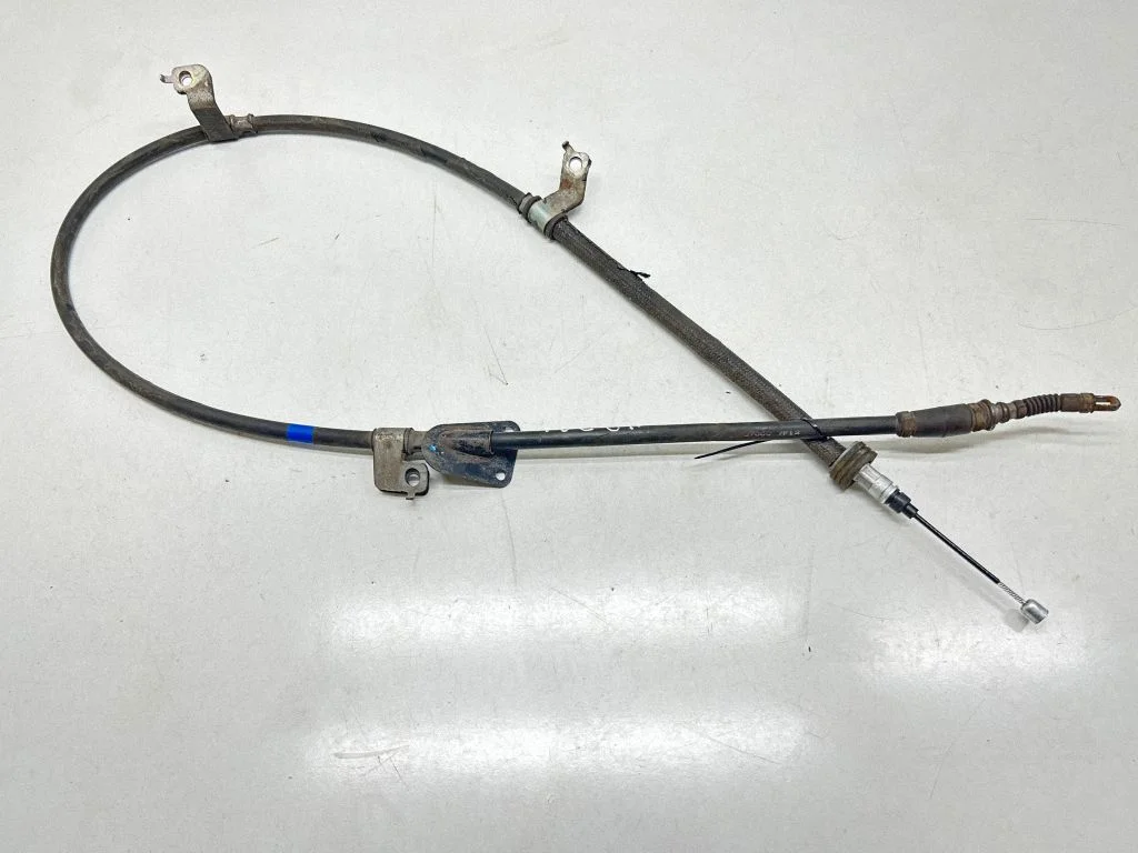 Handbrake/parking brake wiring cable D70007F13