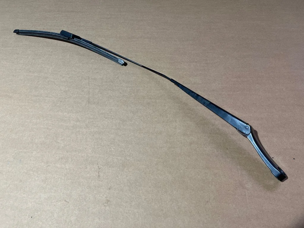 Front wiper blade arm 2K2955409B