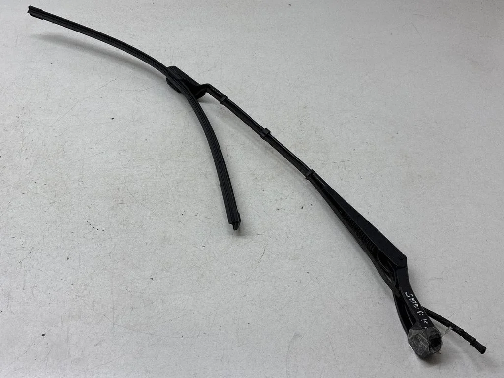 Front wiper blade arm 9810664880