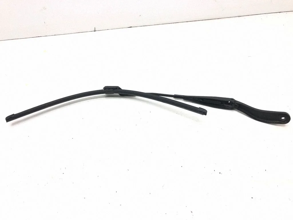 Front wiper blade arm 31253998