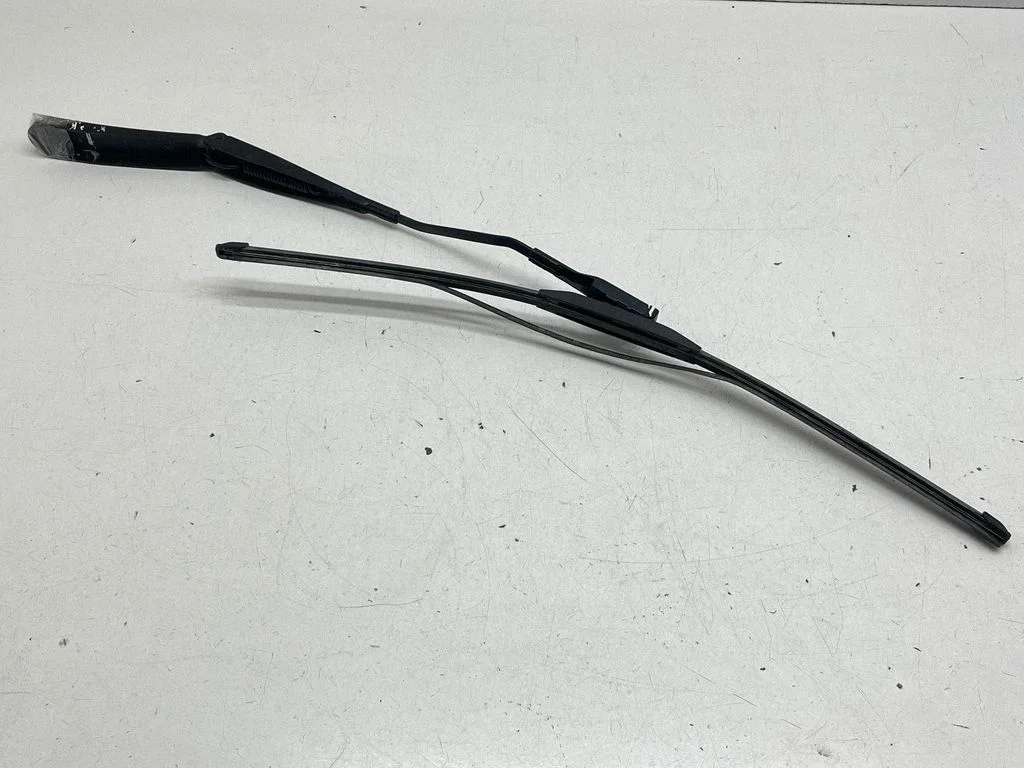 Esiklaasi kojamees – BMW X1 F48 F49 (2015-2022)