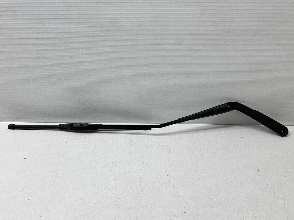 Windshield/front glass wiper blade 97062816101