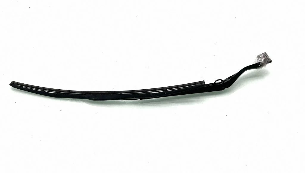 Priekšējā stikla tīrītājs 92231674