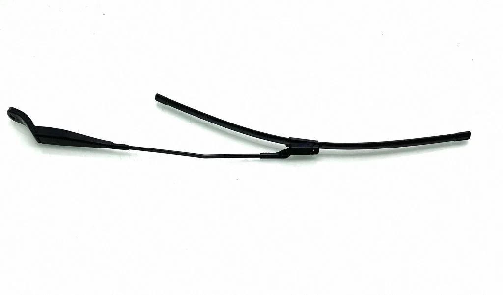 Windshield/front glass wiper blade 9682974980