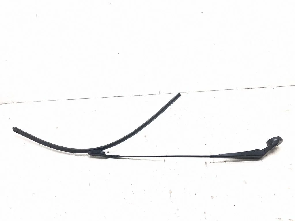 Windshield/front glass wiper blade 9676370680