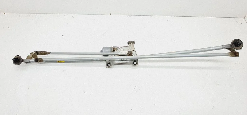 Front wiper linkage and motor 13250417