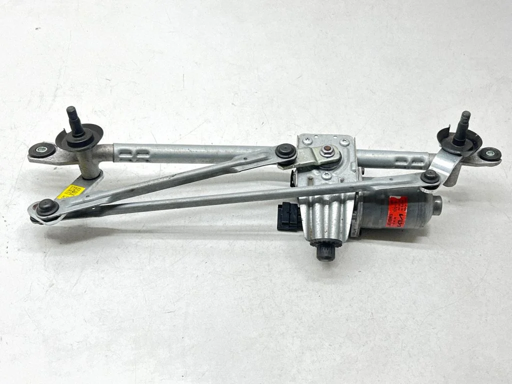 Front wiper linkage and motor 98100AT900