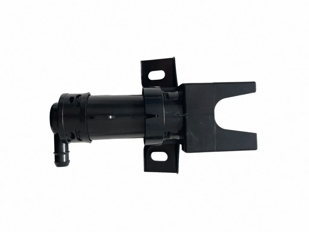Headlight washer spray nozzle – Toyota Land Cruiser (J120) (2002-2009)