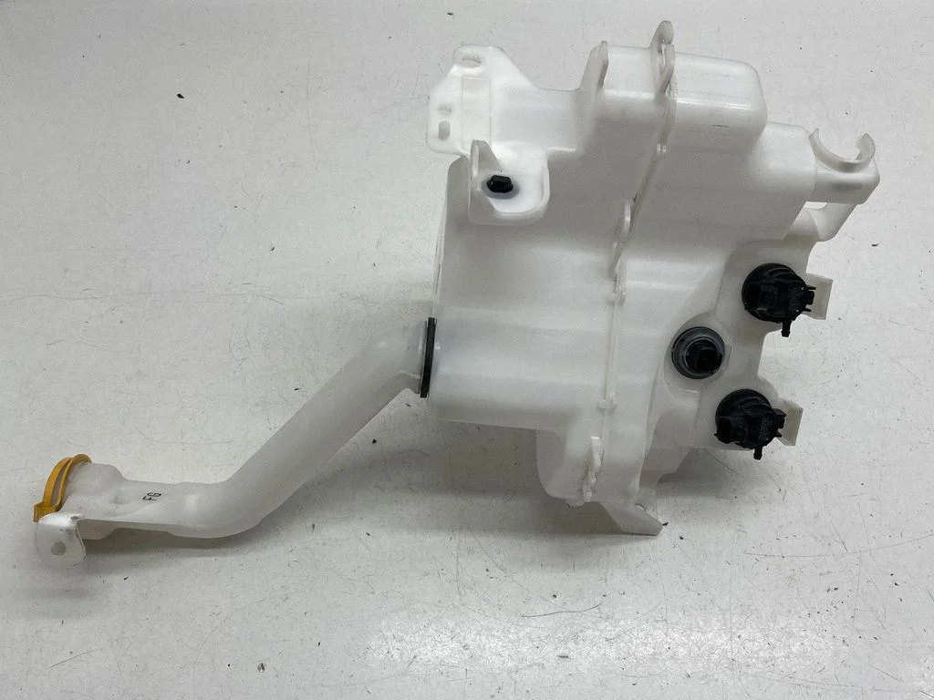 Windshield washer fluid reservoir/tank 060851611