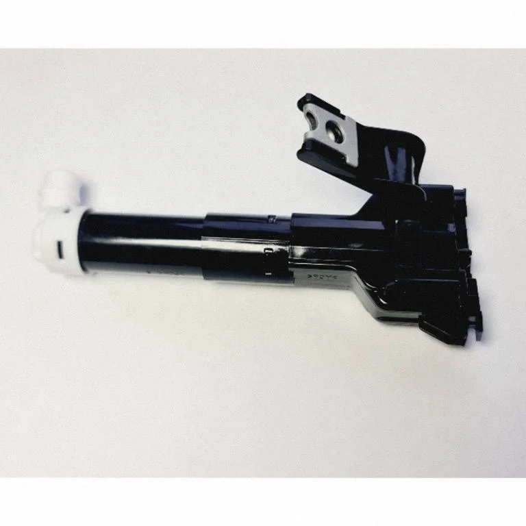 Headlight washer spray nozzle – Toyota Land Cruiser (J200) (2008-)