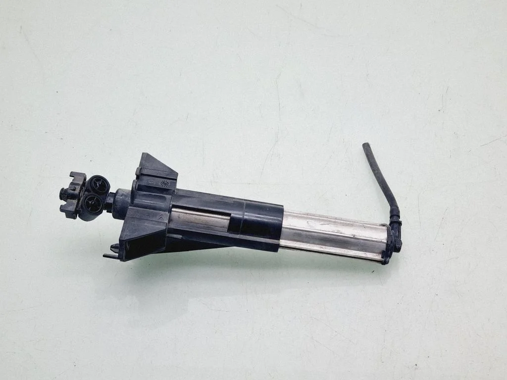 Headlight washer spray nozzle 121080134