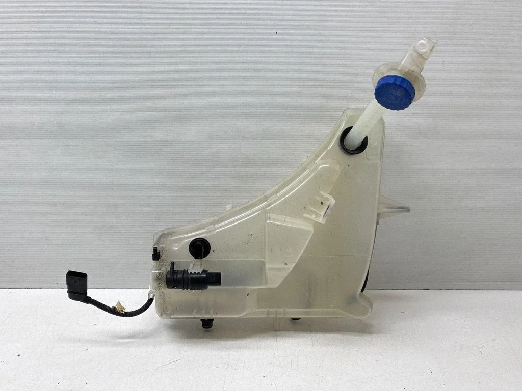 Windshield washer fluid reservoir/tank – Porsche Panamera (970) (2009-2017)