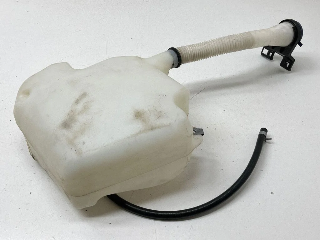 Windshield washer fluid reservoir/tank 1494916080