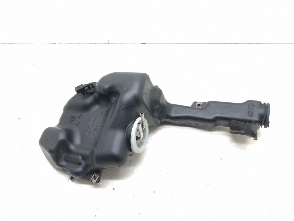 Windshield washer fluid reservoir/tank A2048602360