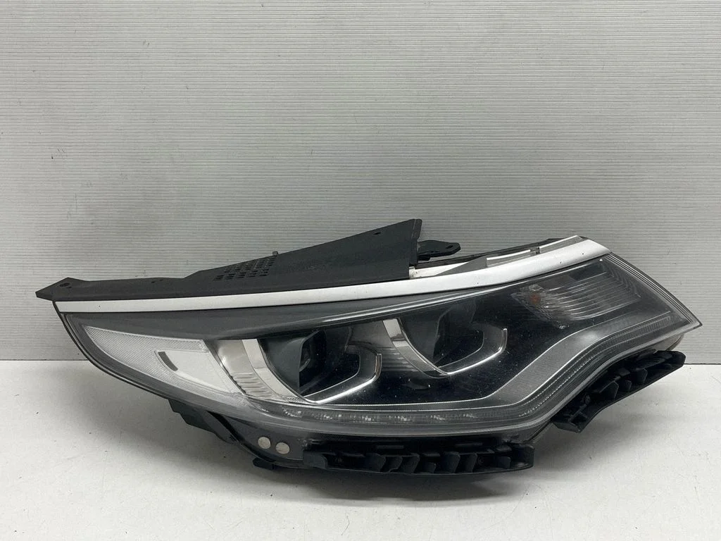 Reflektor 92102A8300