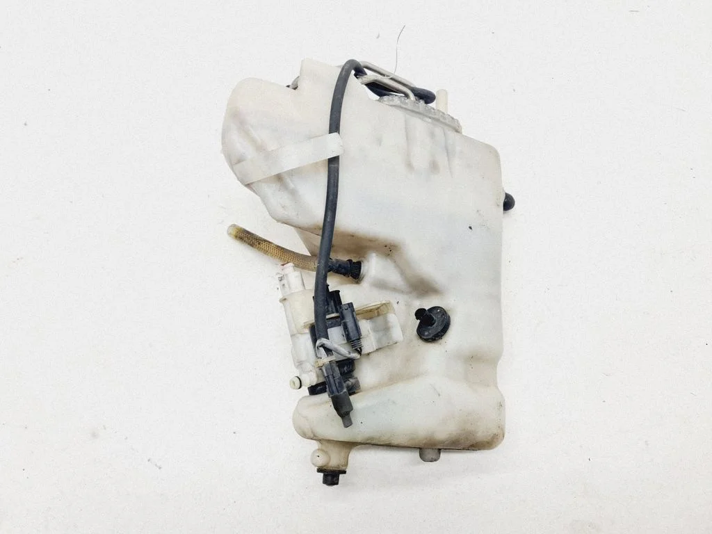 Windshield washer fluid reservoir/tank 2118600560