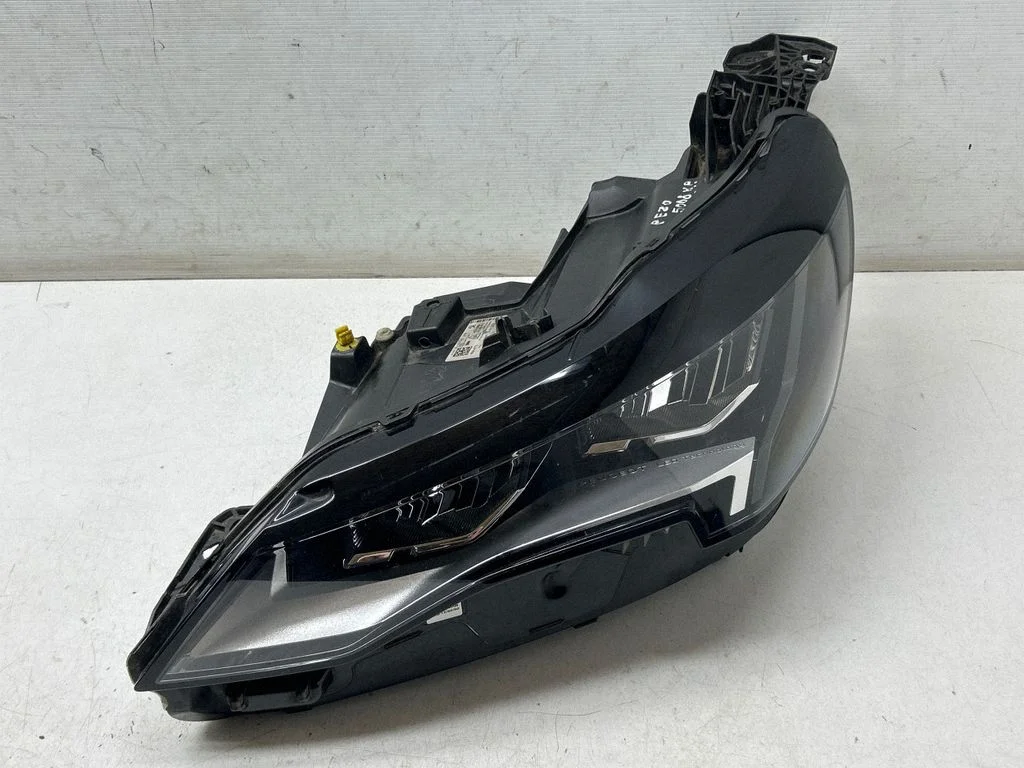 Headlight/headlamp 9836230280