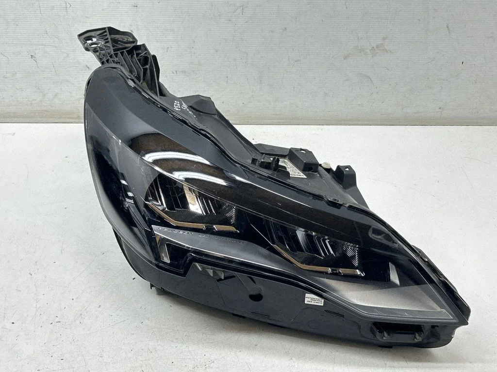 Headlight/headlamp 9836230180