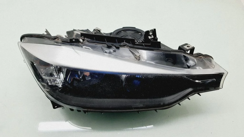 Headlight/headlamp – BMW 3 Series F30 F35 F31 (2012-2018)