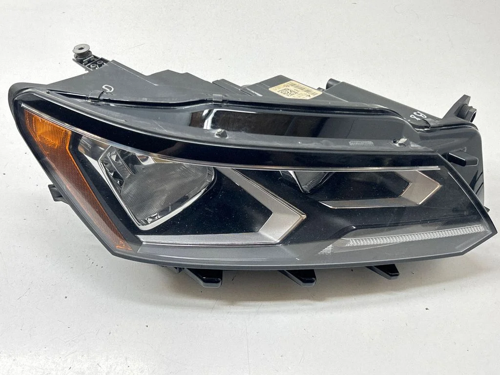 Headlight/headlamp 561941006F