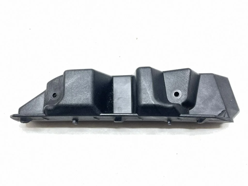 Headlight/headlamp mounting bracket 92158CV050