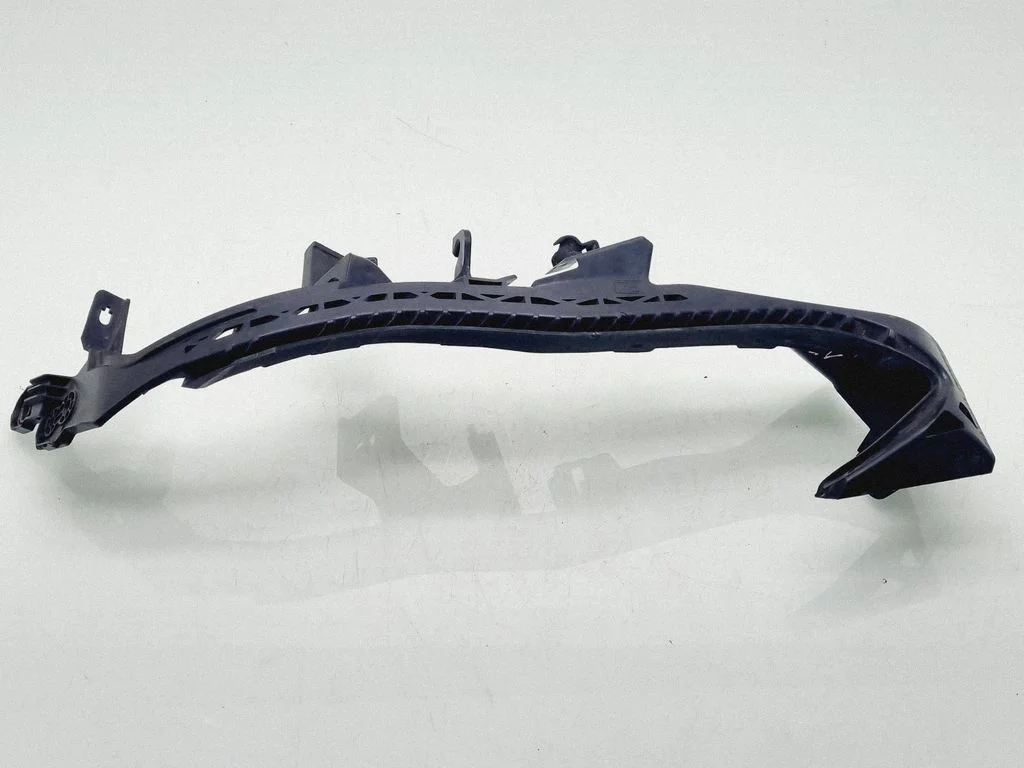 Headlight/headlamp mounting bracket 57707FL010