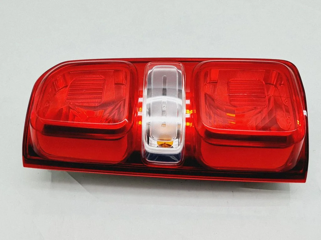 Rear/tail lights 9808243180
