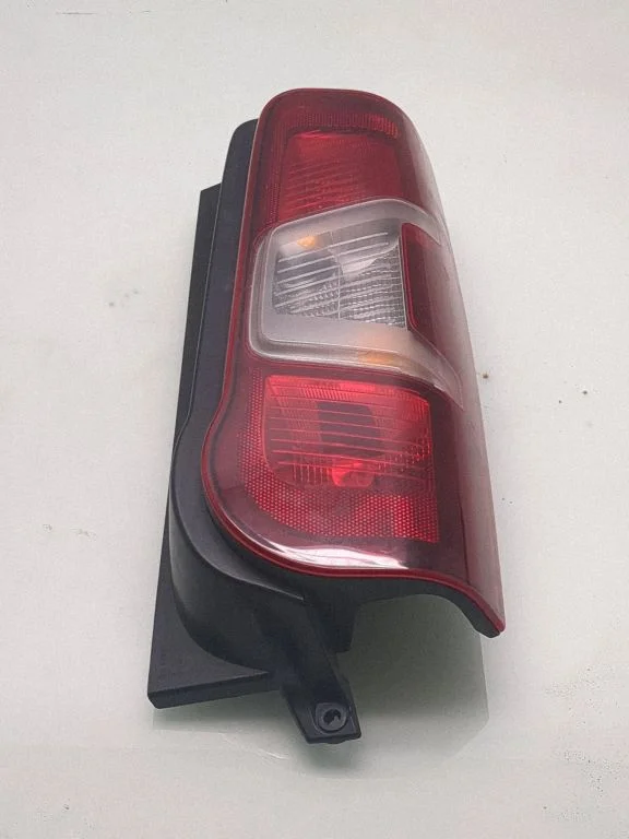 Rear/tail lights 9820554880