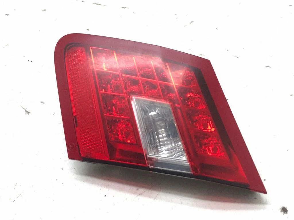 Tailgate rear/tail lights A2128200864