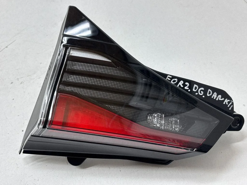 Tailgate rear/tail lights – Subaru Forester SK (2018-2025)