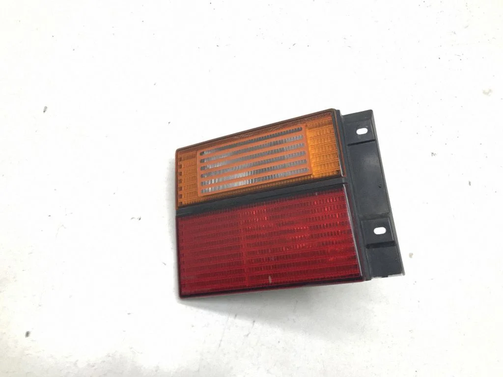 Tailgate rear/tail lights – Volkswagen Vento (1992-1998)
