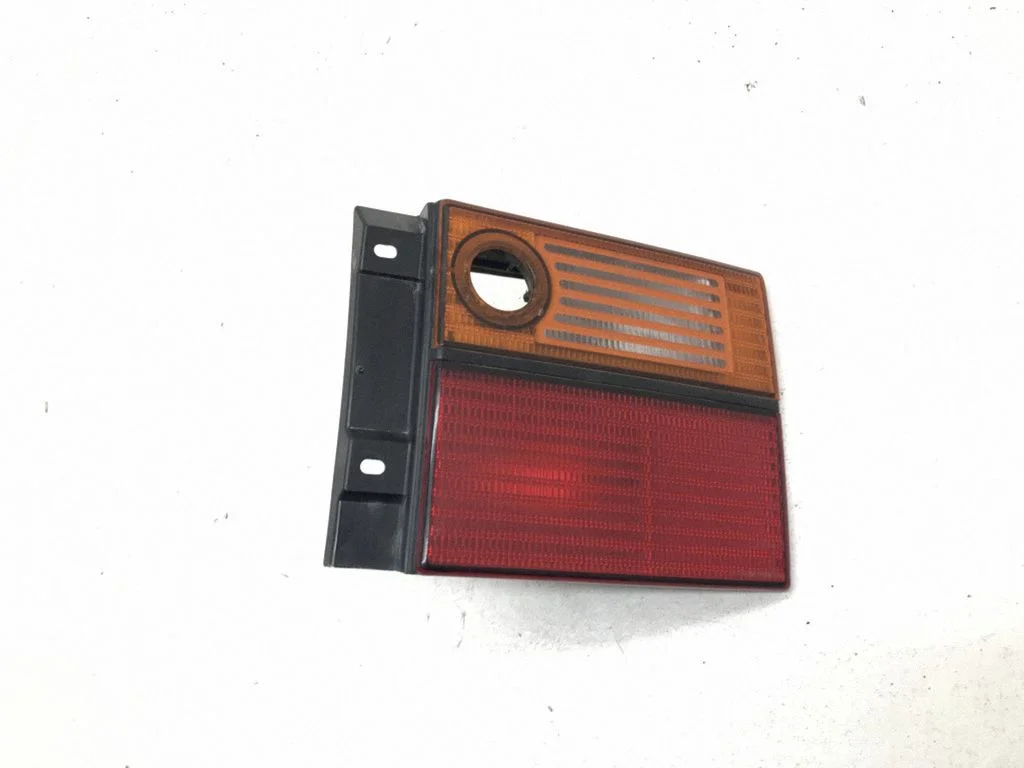 Tailgate rear/tail lights – Volkswagen Vento (1992-1998)