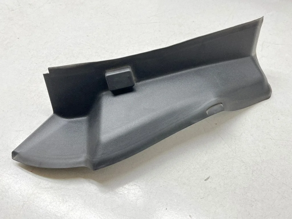 Listwa lampy tylnej A2936910200
