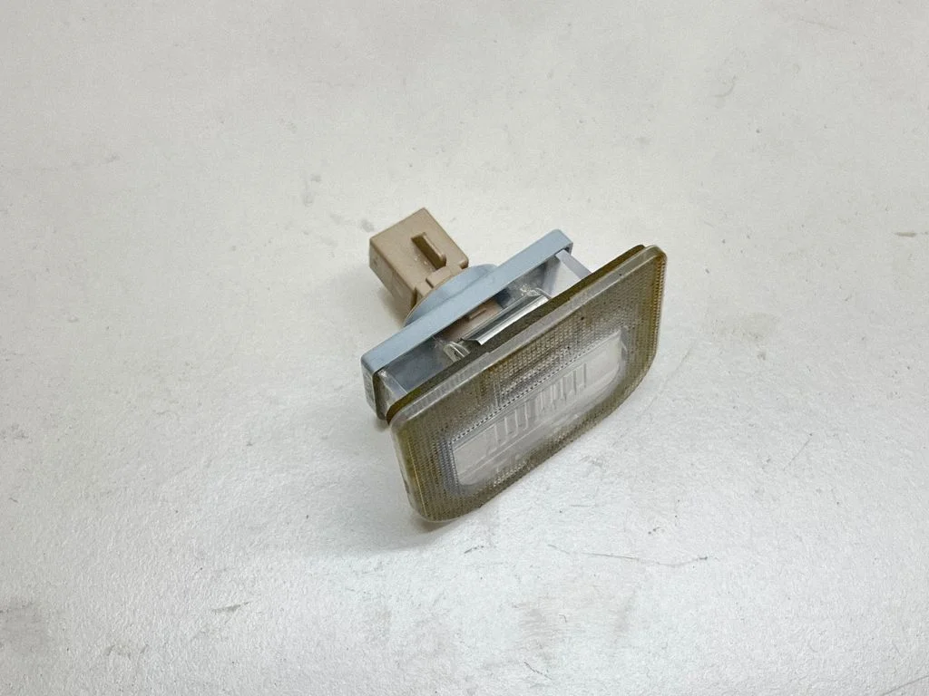 Number plate light 92501D4000