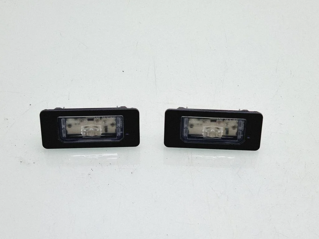 Number plate light – BMW 3 Series F30 F35 F31 (2012-2018)