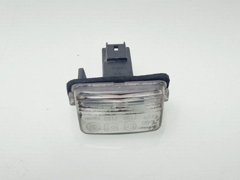 Numbrimärgi valgustus 6340A3