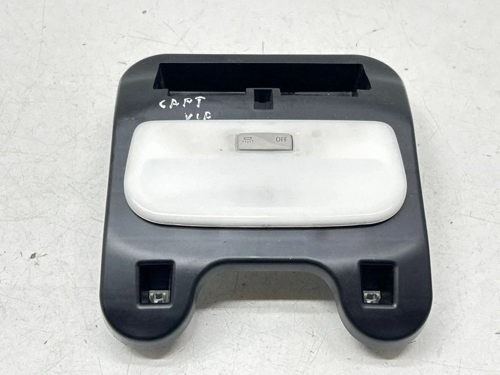 Rear seat light 739823397R – Renault Captur (2013-2020)
