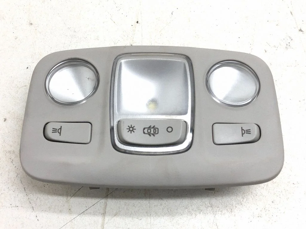 Rear seat light 96781444