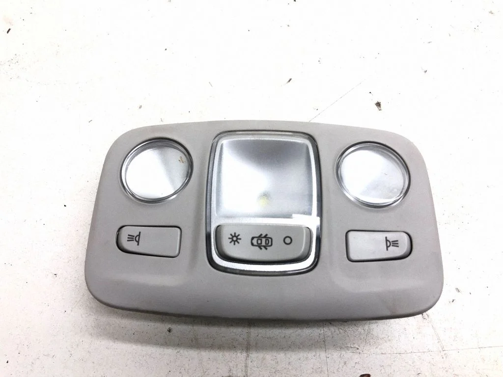 Rear seat light 96781444