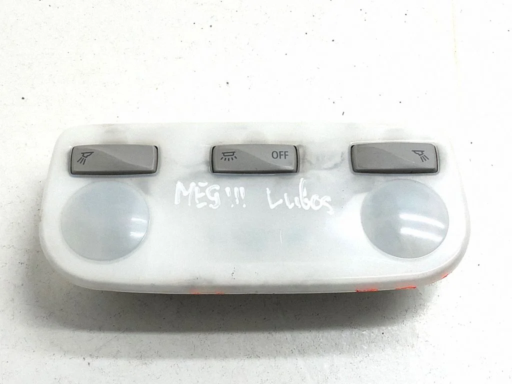 Front seat light – Renault Megane III (2009-2016)