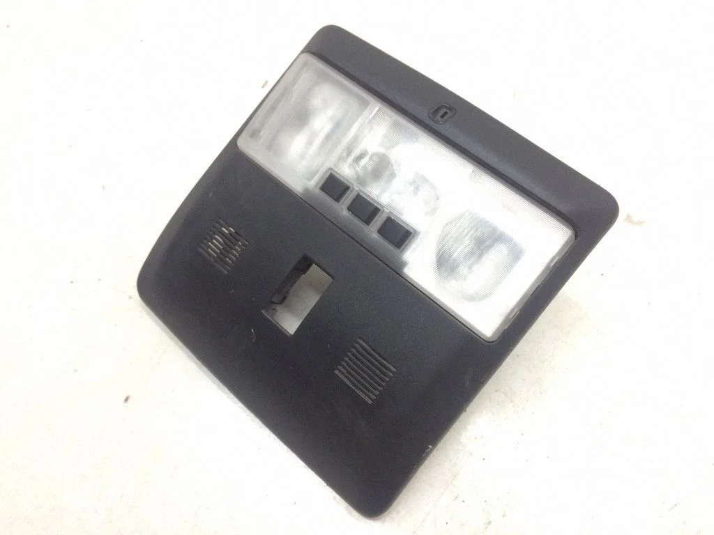 Front seat light 5H2213704